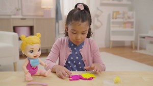 Baby Alive Dinnertime Creations, Blonde Hair Doll with Play Food Accessories, 11 inches, Toys for 3+ Year Old Girls and Boys