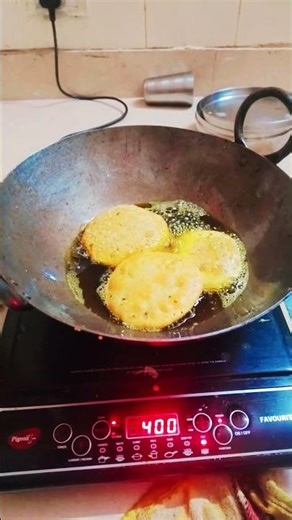 mung ki daal ki kachori aalu jhol sabji new recipe#
