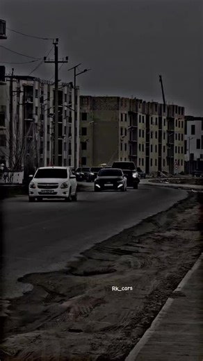 Exploring the Land Cruiser in Colombia