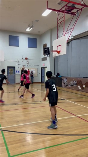 Arman for a swish three 👌🏽. Arman is the youngest here, but the hardest worker. DM for inquiries and let’s REACH NEW HEIGHTS 🩵🤍🖤! #basketball #coach #handles #bball #basketballgame #basketballtraining #basketballneverstops #ballislife #basketballcoach #heightsbasketballtraining🏀 #yyc #calgary #highschool #keepgoing #dontstop #doit #confidence #confident #grind #sport #fyp #sports #training #practice #gameday #game