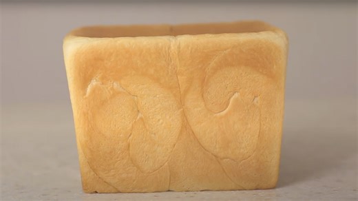 Discover The Secret To Making Soft, Moist Raw Bread