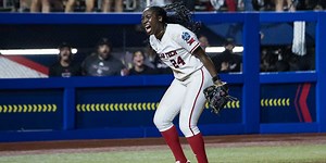 NiJaree Canady’s unusual mistake leaves Texas Tech playing catch-up in WCWS