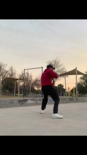 Reflex ball 🔥 . . . . . . . . . . . . . . . . . . . . . . . #boxing #boxing🥊 #boxingtraining #boxeo #boxeomexicano #boxeotiktok #boxingday #boxingchile #chile🇨🇱 #fypシ #parati #boxeochile #fyp #chile #boxeoprofesional #boxeomexicano🇲🇽 #reflexball #benjalao