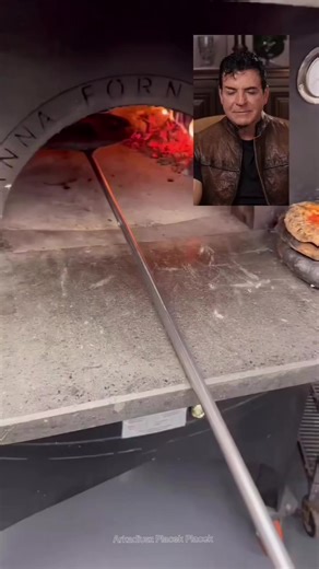 Discover the Art of Pizza Making with the World’s Best Expert