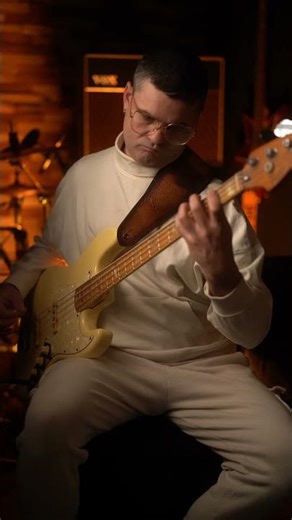 Oprosti sto ti smetam - MIKI BASS cover #draganamirkovic #mikibass