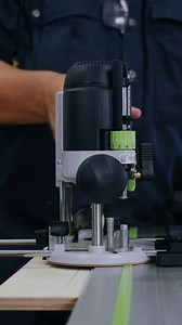 Whether guided freely or on the guide rail, the OF 1010 R router is the ideal tool for fine routing work. 🙌 It is extremely versatile and can be used with a wide range of system accessories, such as guide rails. This means that its possible applications are almost unlimited. ∞ ✅ Discover more: https://www.festool.com/products/routing/routers/576919---of-1010-ebqr-plus | Festool