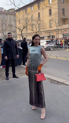 Follow Bella at the Fendi fashion show in 1 minutes📹 @bellacampen @fendi #Fendi #FendiFW24 #Fendiambassador #Bellacampen #Italy #Milan #PloyandBell Cr. @ployandbell #popebell_pellbopeclub #pellbope #popebella #โป๊ปเบล #โป๊ปเบลล่า | Popebell_pellbopeclub