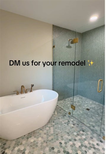 New bathroom, who dis? 😎#HomeGlowUp #BeforeAndAfter | bathroom