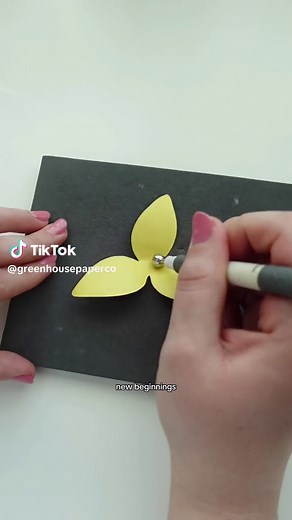 Spring DIY Crafts: Daffodil Paper Flowers Tutorial