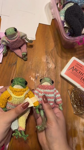 Ranitas tejidas: pedidos y exploración cottagecore