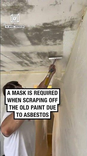 Scraping popcorn off the ceiling! 😲🤩 - 🎥 the_drywall_bodybuilder