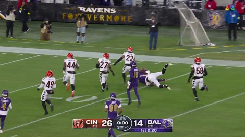 Can't-Miss Play: Derrick Henry takes a rare catch for a rumbling 44-yard gain