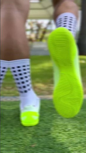 Chuteira Futsal adidas x crazyfast - Quer a sua? Leia a Descrição