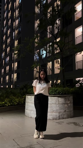 Unhappy BD Dance Cover by Sakurazaka46