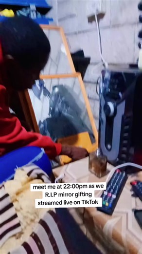 mkamba back up (@mkambabackup)’s video of mirrors