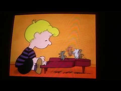 Charlie Brown - Schroeder Plays Piano During Mice Invasion