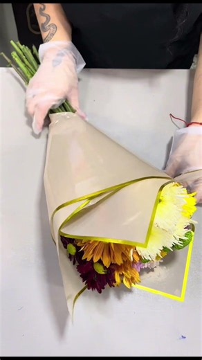 Montagem de Buquê de Flores do Campo 🌼 | Margaridas e Mosquitinho