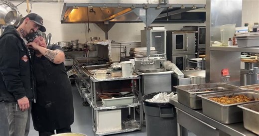 Once in need of help, Draper tattoo artist gives back to community on Thanksgiving