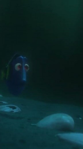 Dory Follows Shells and Finally Finds Her Parents in the Ocean - Finding Dory Scene 73
