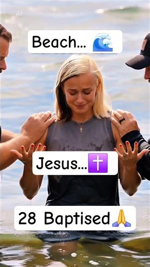 28 Baptisms in Plymouth. One Hope for the UK. Jesus. ✝️🇬🇧 #ukchristian #beachbaptism #baptism