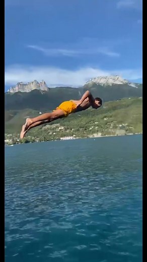 C’est incroyable 😻 #full_tricks #parkourfrance #parkour #trampoline #francetrampoline