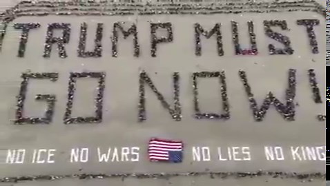 ⚡️ 🎦 An incredible image from today's protests in the US🔹"No to King" protesters on San Francisco beach formed a human banner and wrote "Trump must go now!"