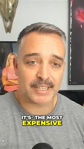 Ant Oxley on Instagram: "Habits vs Motivation - Going to a gym with coach led classes and effective programming is a “simple habit” that leads to BIG RESULTS! 💪 Whereas, Relying on “motivation” to workout at home, usually leads to skipped workouts, plateaus and eventually Facebook marketplace…😢"