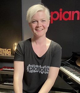 176 reactions · 11 shares | Piano players! Do you want to be able to:  Read and play ALL the notes on the treble and bass clef?  Understand those weird musical symbols?  Play REAL songs from sheet music? Sight-Reading Made Simple is a FREE 4-lesson video series that will show you how easy and fun it can be to read music. Get started right now: bit.ly/Sight-Reading-Made-Simple | Pianote | Facebook