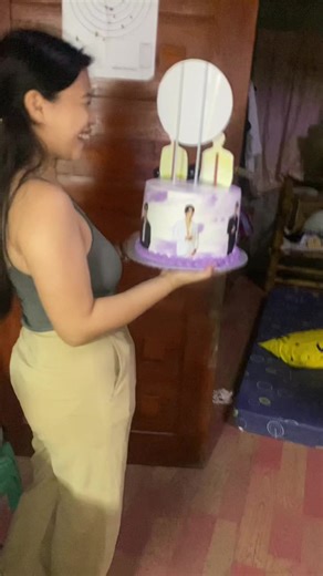 Surprising Cake Reveal Reaction