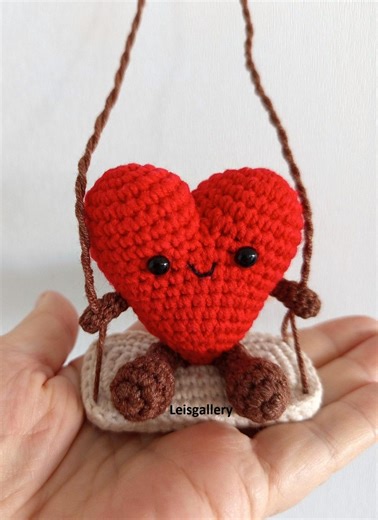 Heart Hanging Car Crochet Pattern, Heart on a Swing, Keychain for a Car, a Gift for Valentine's Day, Décor - Etsy
