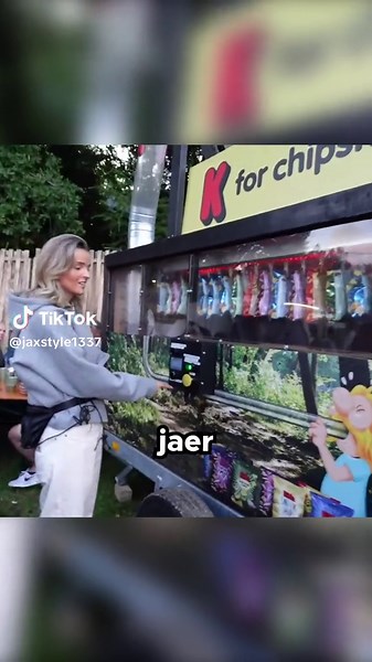 Exploring Vending Machines: Fun Snack Choices Outdoors