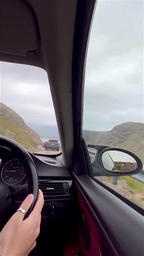 The incredible descent of Bealach na Bà on the NC500. 🏔️🚘