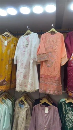 Trending Ladies Suit Collection for Stylish Looks