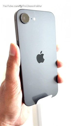 Apple iPhone 16e unboxing