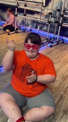 Robin having fun before class starts! #Fun #dance