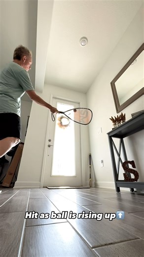 Lob serve. ⬆️ We Are Racquetball #racquetball #fitness #training #healthy #mentalhealth #physical #sudsymonchik #lob #lobserve #racquetsports | Sudsy Monchik
