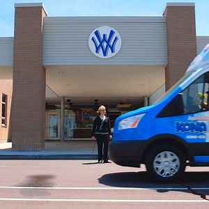 26K views · 113 reactions | Did you know you can raise hundreds of dollars in just a few short hours with Kona Ice? It's true! We're a fundraising machine...literally! How can we help you raise some much needed money this school year? BOOK HERE: https://www.kona-ice.com/find-a-kona/ | Kona Ice | Facebook