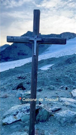 Mountains and Glaciers around Zinal🇨🇭#shortsfeed #shorts #mountains