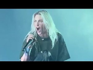 Emily Armstrong CRIES Backstage After Linkin Park's Champions League Performance