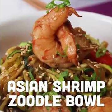 Asian Shrimp Zoodle Bowl | Cooking Panda & Veggie Bullet