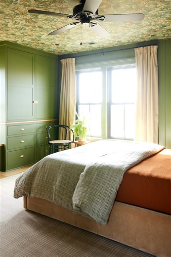 The day is FINALLY HERE! It’s time for the reveal of my second-floor gut renovation of my Iowa farmhouse. I couldn’t be more excited about the results, and I’m so glad for those who enjoyed following along. Share with a friend who loves an old farmhouse! Make sure to check out my full post about the renovation here: https://www.wyseguide.com/my-second-floor-farmhouse-renovation/ | Wyse Guide