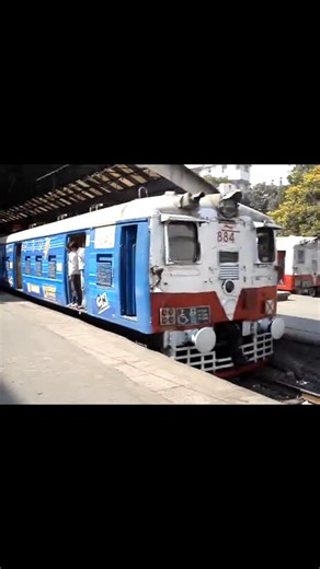 ❤️ Train Railway Local 📈🇮🇳 on Instagram: "a classic DC Electric Multiple Unit (EMU) train, commonly known as a "local train," operating on the Mumbai Suburban Railway network . Date:14/03/2010 👈 . #DCEMU #LocalTrain #MumbaiSuburbanRailway #MumbaiTrain #TrainsOfMumbai #IndianRailways #TrainJourney #SuburbanExpress #TrainLove #RailwayLife #EMUTrajets #CommuterTrain #ClassicTrains #MumbaiTransport #TrainAdventures #EMURailway #CityCommute #LocalCommute#DCEMU #LocalTrain #MumbaiSuburbanRailway #