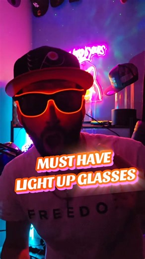 Steve Stags on Instagram: "LIGHT UP SUNGLASSES available with this link #dnkAODRoGuLkRXfRv0CGcYNEZz5p7O7BVAZosK421Zsgzjk/eUcZtBbIM76+iWU="