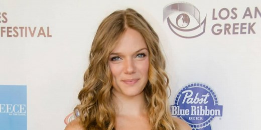 Tracy Spiridakos Wiki Biography, husband, measurements, age - Biography Tribune