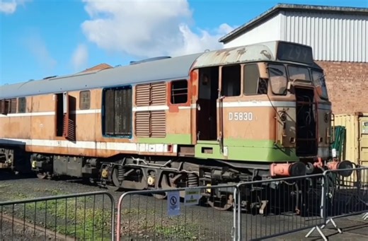 英国铁路class31的负载测试视频搬运～铁道鐵道鉄道轨道交通火车迷diesellocomotive柴电机车火车头内燃机车哟～