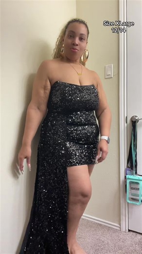 The perfect mini sequin dress! #tiktokshop #sequindress #minidress #allblackeverything #littleblackdress