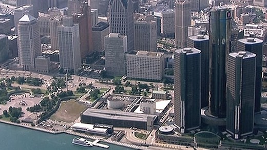 Detroit becomes largest US city to file for bankruptcy