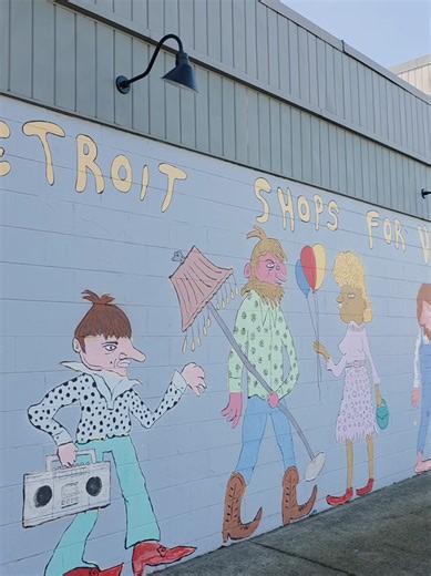 Is there anything better than digging through a vintage shop? ✨ Vogue Vintage is hands-down one of the best in Metro Detroit — a little bit of everything, totally unique vibes, and endless treasures waiting for you. 🛍️💖 📍 2141 Hilton Rd, Ferndale, MI Shop secondhand, first in Ferndale ♻️ #MetroDetroit #FerndaleMI