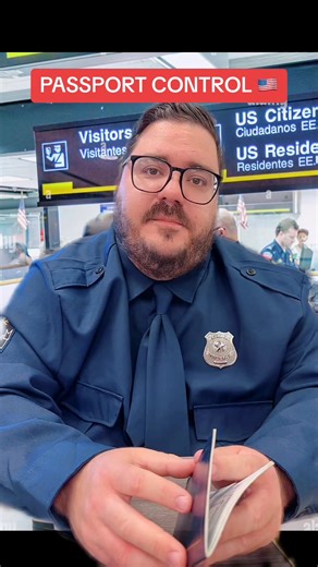 🇺🇸 Tourist Visa inspection at the United States passport control #visa #tourism #usa #airport #immigration#greenscreen | Immigration TV