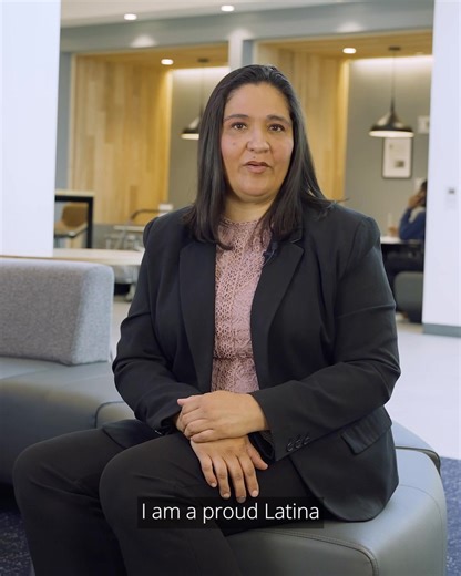 Meet Alejandra Fajardo! 💙 She’s a Senior Business Consultant based in #Chicago, IL. As a former entrepreneur, Alejandra knows what the small business community needs most. Inspired by her father who had dreams of becoming a business owner in the U.S., she gives minority entrepreneurs the tools necessary to thrive. Watch our Facebook Story to learn more about her role. | Chase